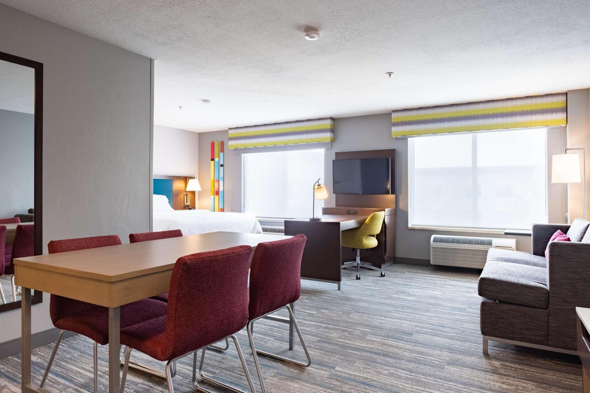 Hampton Inn & Suites Salt Lake City Airport Exterior foto