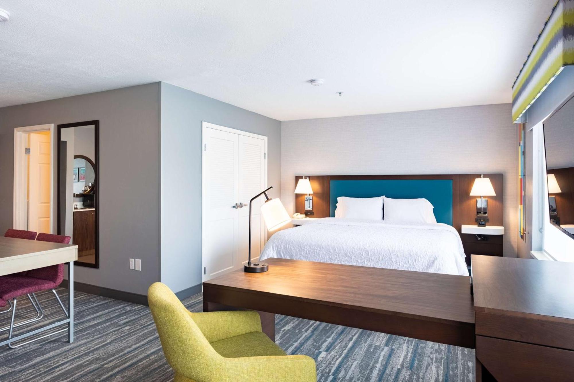 Hampton Inn & Suites Salt Lake City Airport Exterior foto