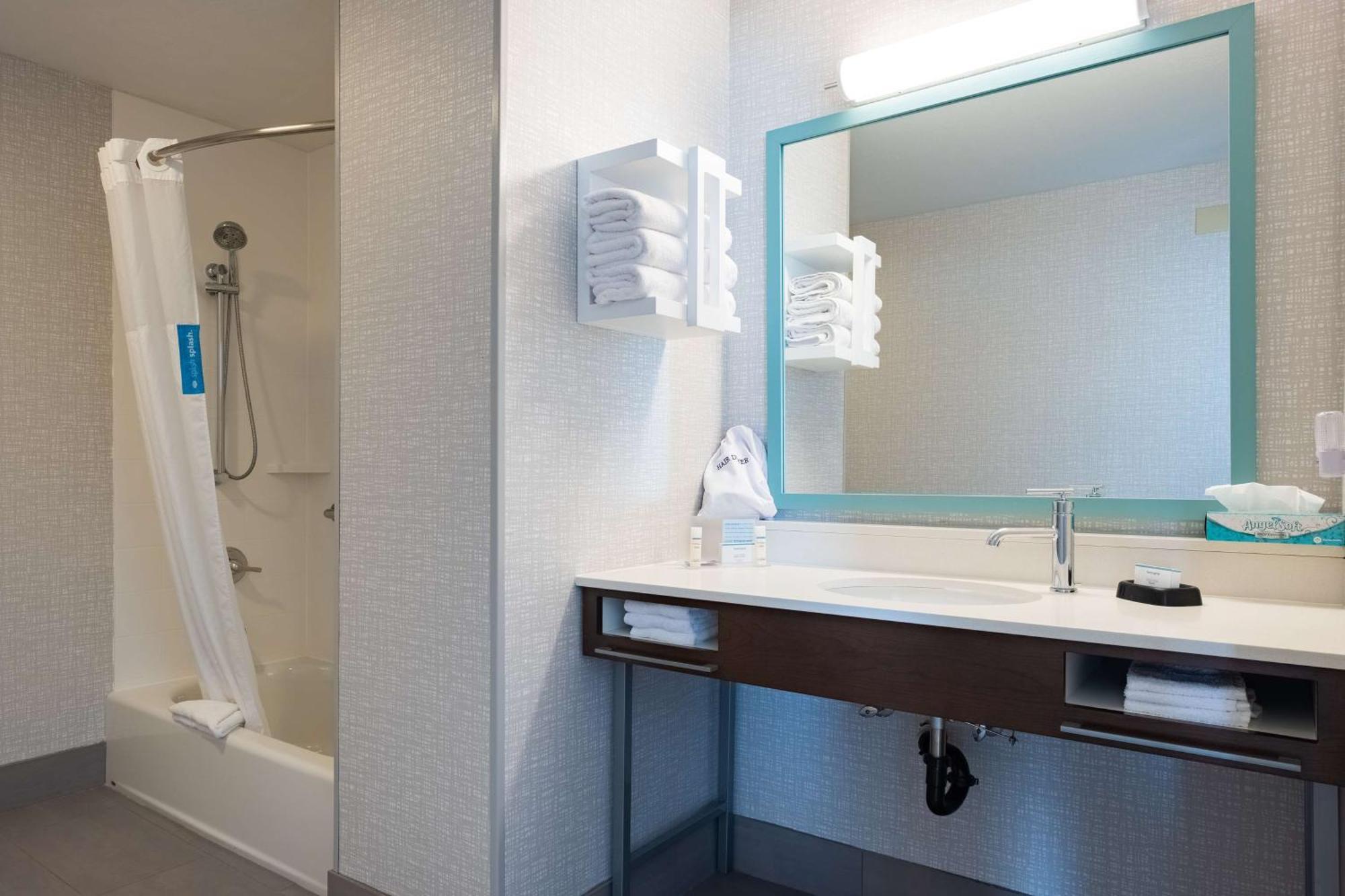 Hampton Inn & Suites Salt Lake City Airport Exterior foto